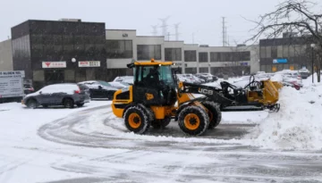 commercerial snow removal2